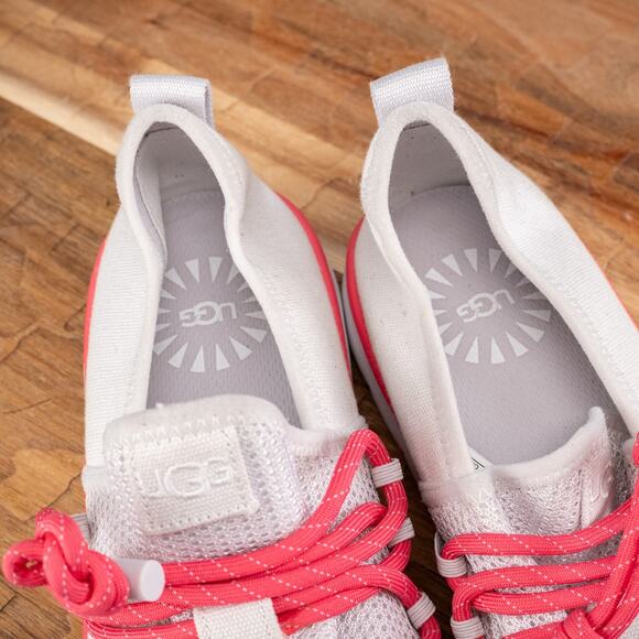 UGG Cambrian Sneaker Size: 6 US Color: Light Grey/Pink Style: 1115154K - Picture 6 of 7